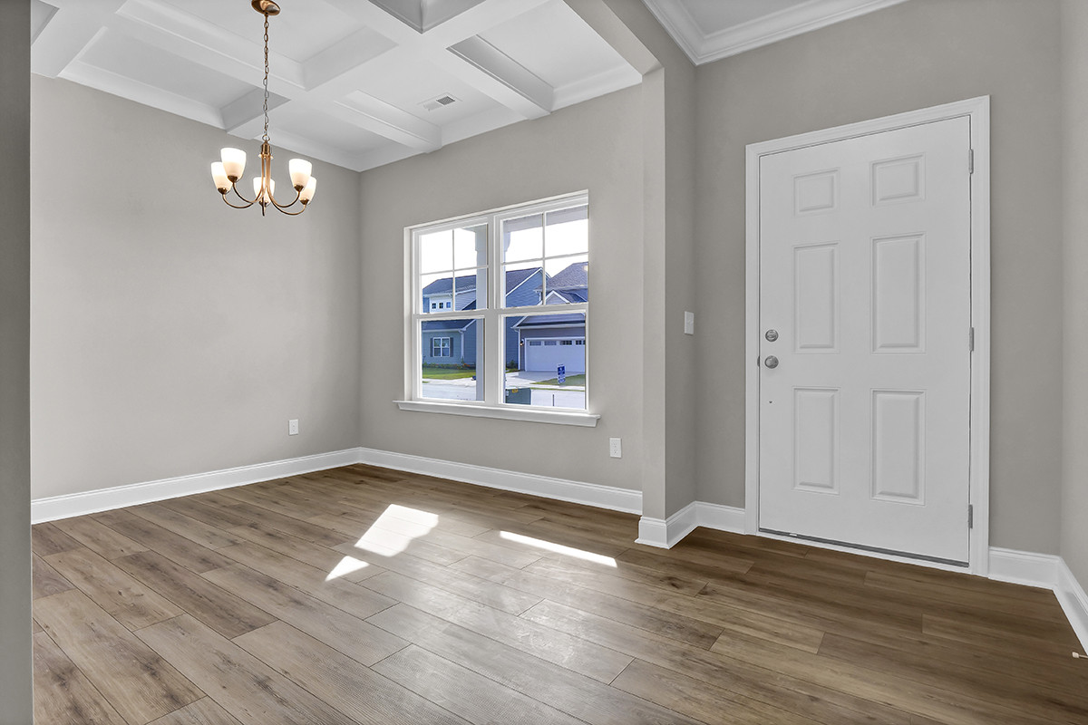 https://assets.windsorhomes.us/img/BMW_lot23_Bailey_A_848_Red_Sky_Drive_foyer.JPG