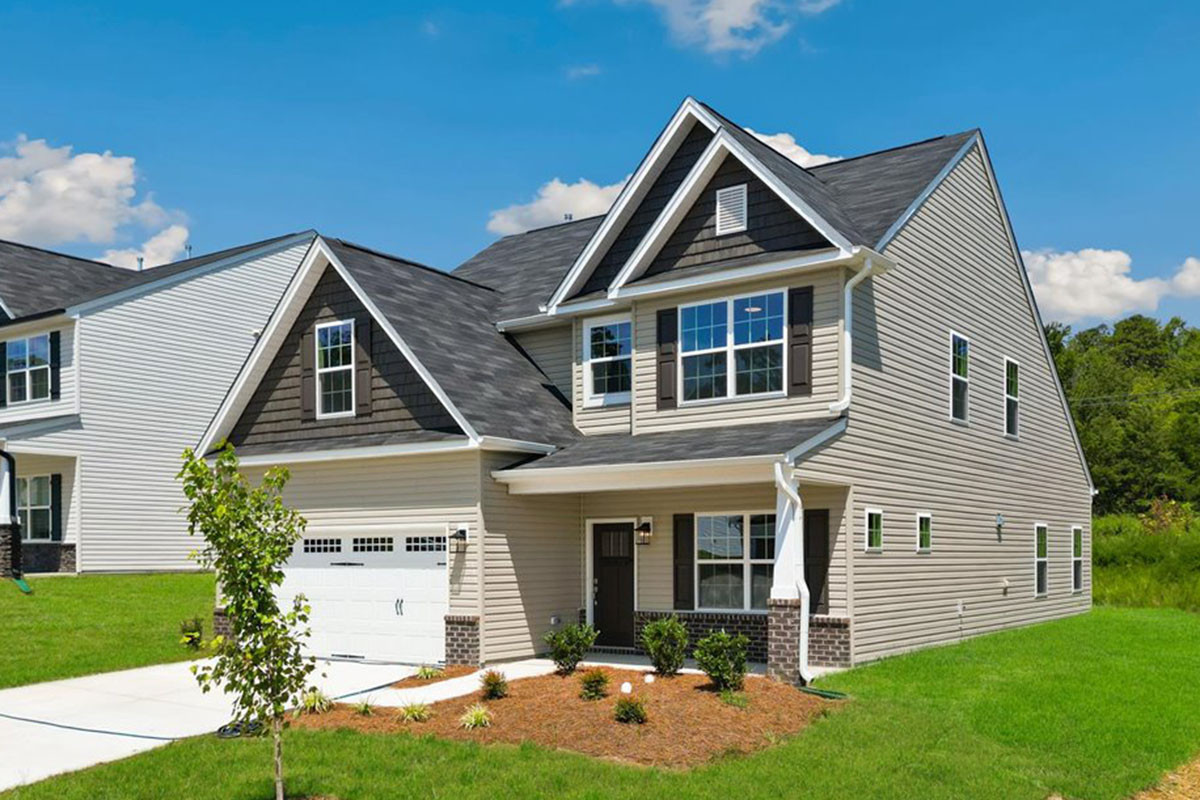 https://assets.windsorhomes.us/img/CCK_lot76_Richmond_elvB_4098_Stallion_Street_exterior_front_Side.jpg