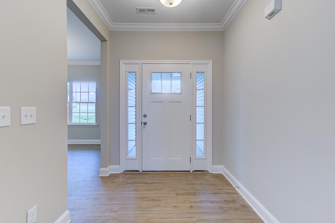 https://assets.windsorhomes.us/img/Cotswold_3_MLF_lot8_101_Red_Maple_Way_Foyer.jpg