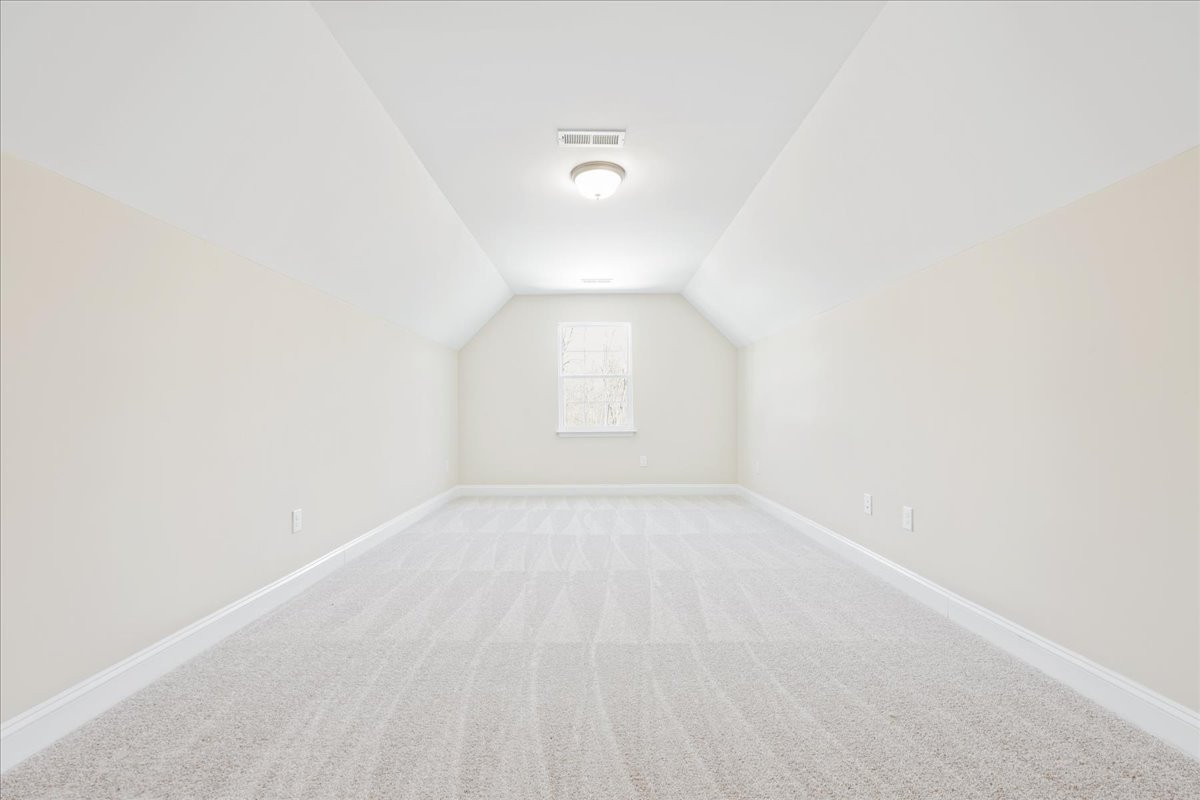 https://assets.windsorhomes.us/img/MVG_lot11_Pembroke_elvB_1991_Meadowview_Drive_bonus.jpg