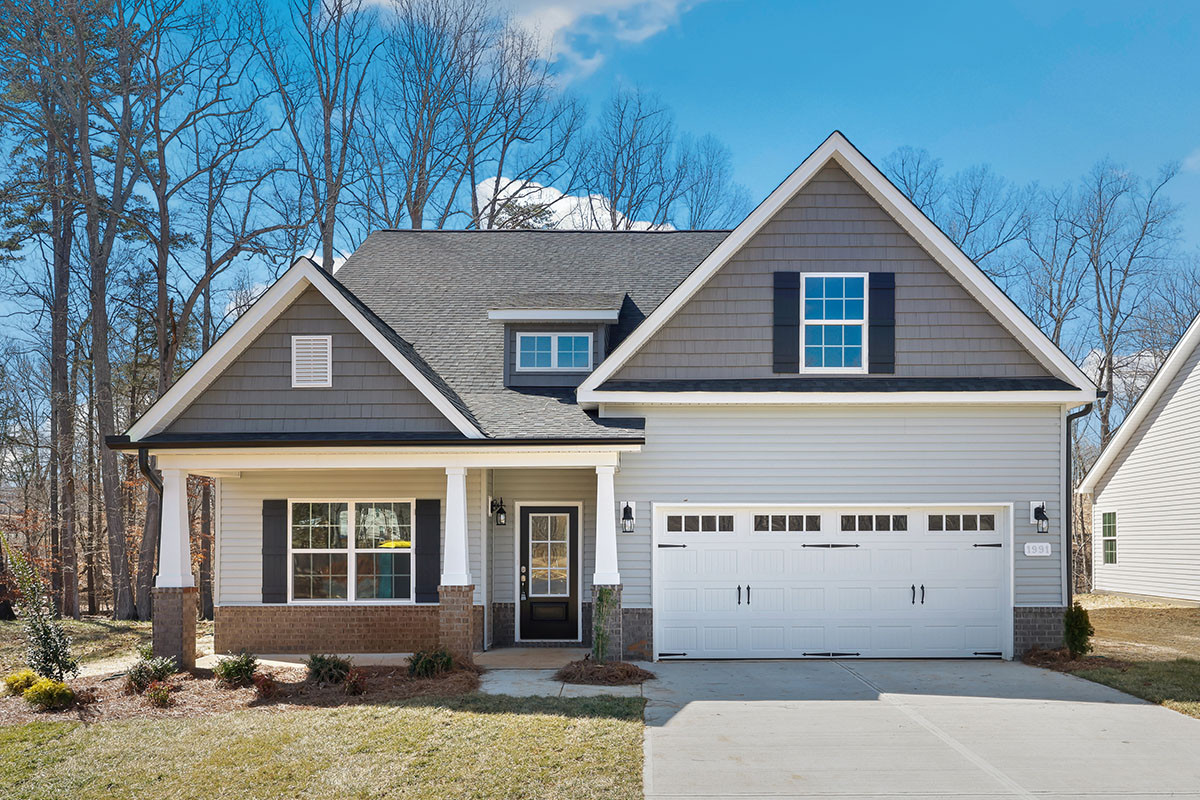 https://assets.windsorhomes.us/img/MVG_lot11_Pembroke_elvB_1991_Meadowview_Drive_exterior_full_front_crop.jpg