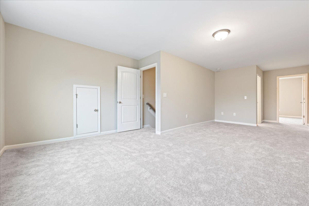 https://assets.windsorhomes.us/img/MVG_lot12_Pinehurst_elvC_1987_Meadowview_Dr_bonus.jpg