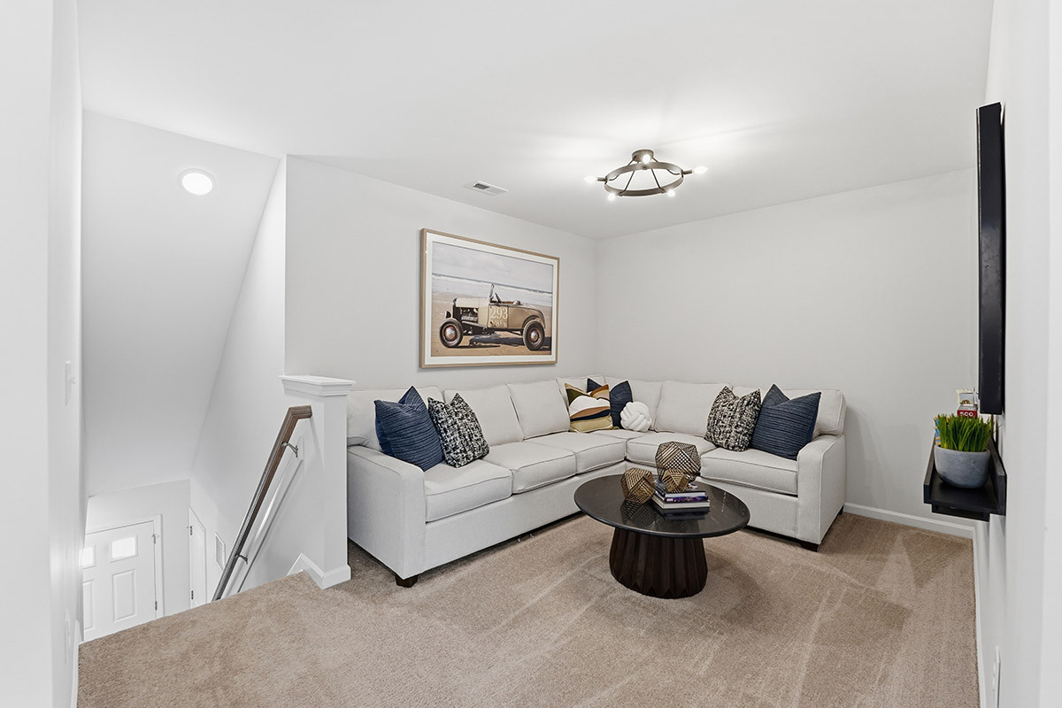 https://assets.windsorhomes.us/img/P_GSO_AMT_Indiana_INT_LFT.jpg