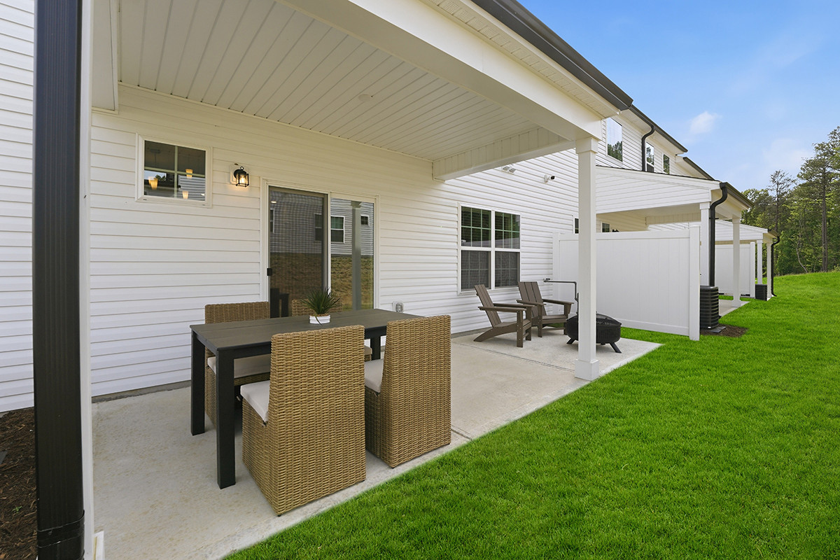 https://assets.windsorhomes.us/img/P_GSO_ODF_Columbus_EXT_REA_3.jpg