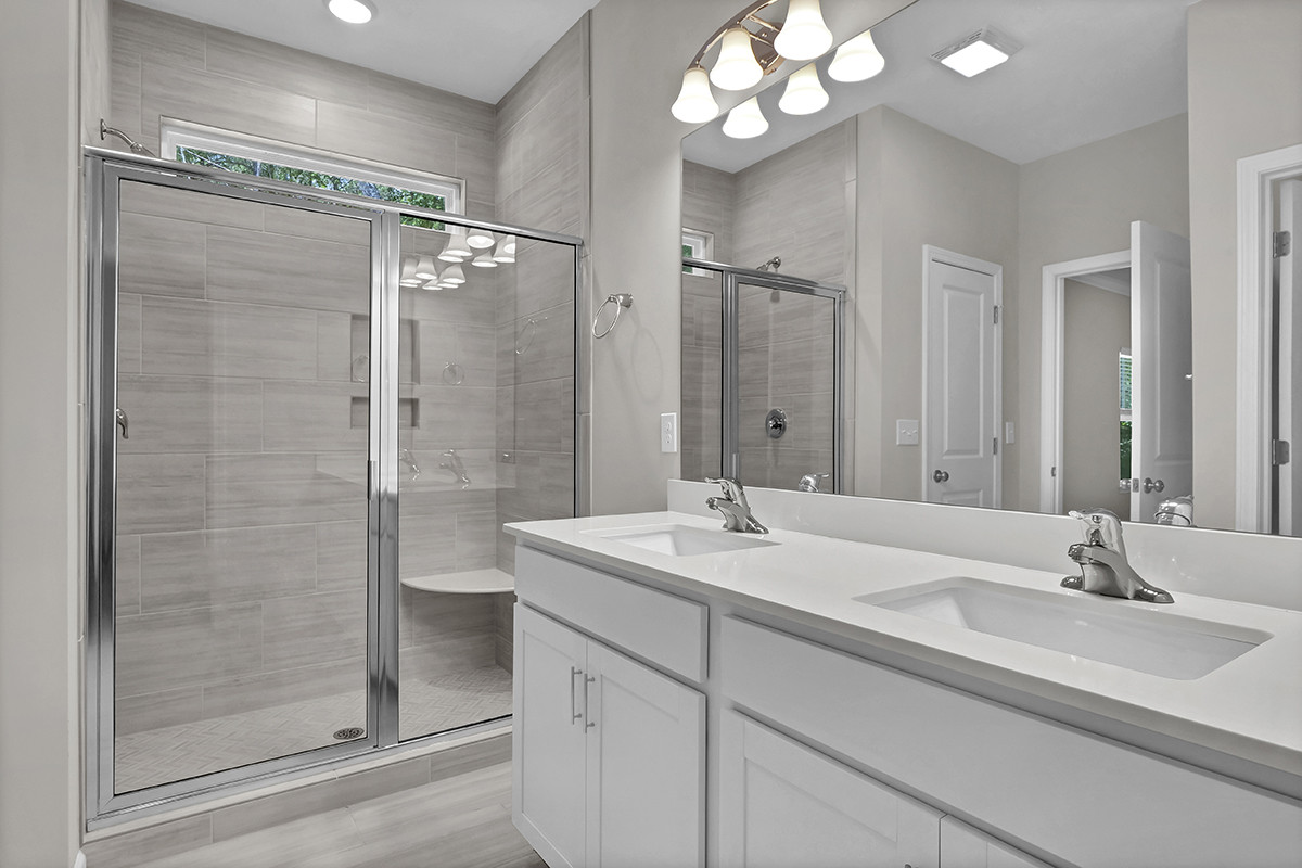https://assets.windsorhomes.us/img/RR_lot23_Bailey_elvE_789_Compass_Rose_Lane_SW_primary_bath.JPG