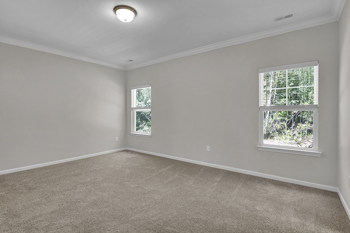 https://assets.windsorhomes.us/img/RR_lot23_Bailey_elvE_789_Compass_Rose_Lane_SW_primary_suite.JPG