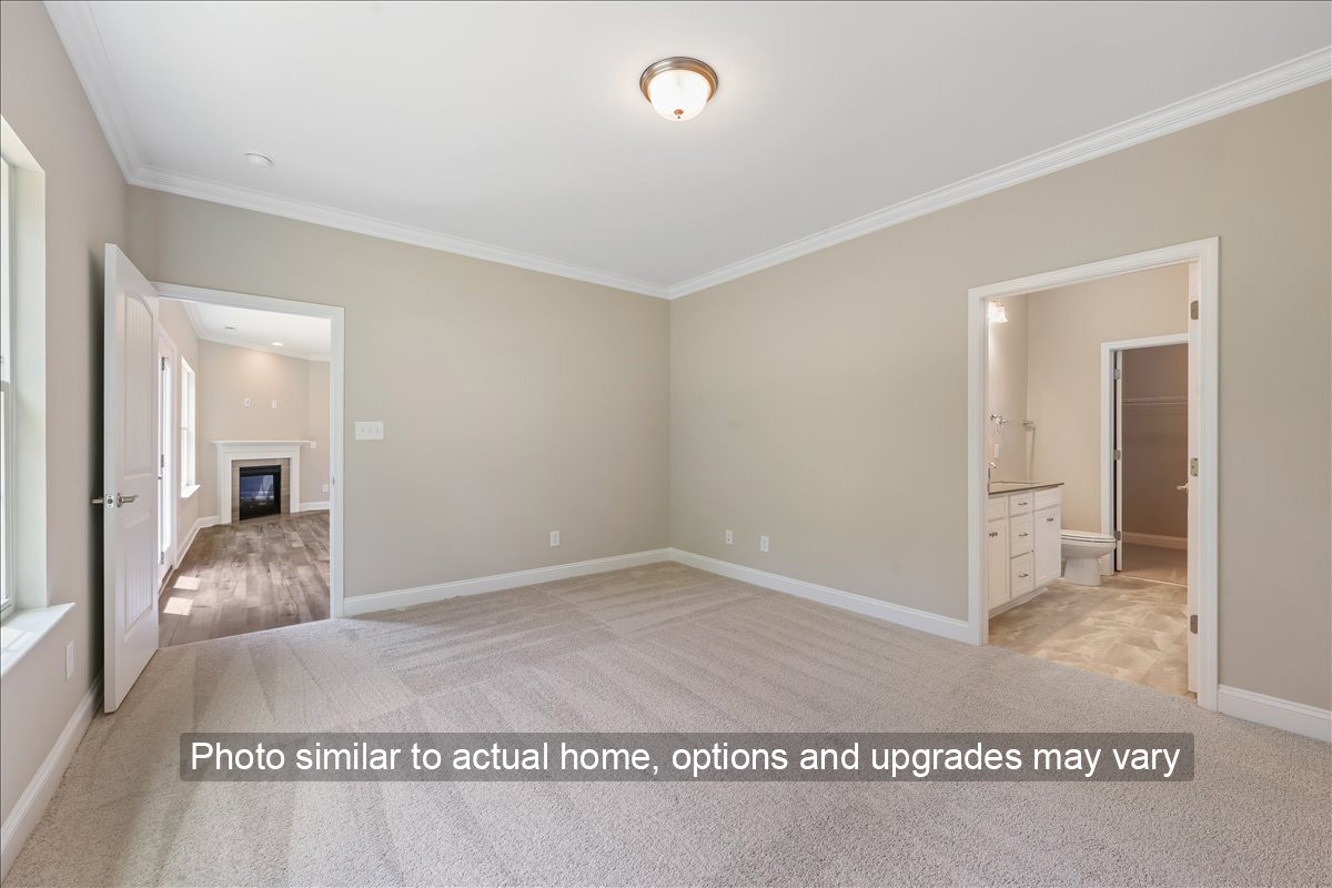 https://assets.windsorhomes.us/img/Somerset_Liberty_Similar_primary_suite_2.jpg